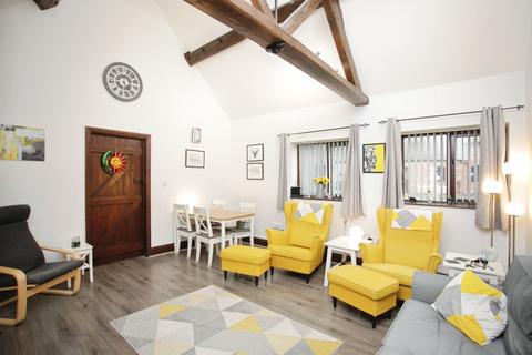 3 bedroom barn conversion for sale, Hospital Lane, Bedworth
