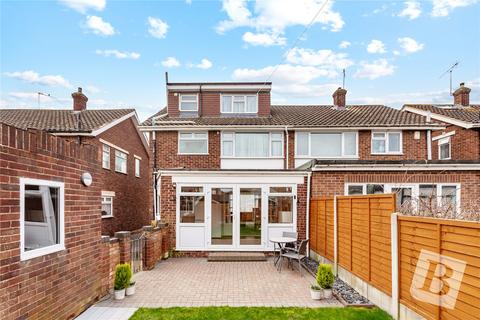 4 bedroom semi-detached house for sale, Hedingham Road, Hornchurch, RM11