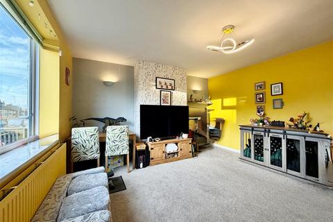 undefined, Oakes Avenue, Brockholes HD9