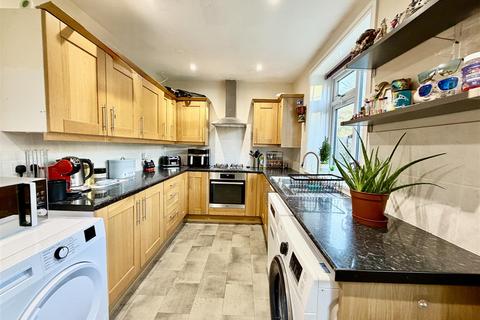 undefined, Oakes Avenue, Brockholes HD9