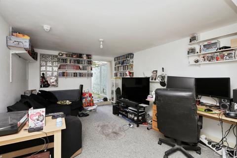 1 bedroom flat for sale, Pevensey Road, Eastbourne