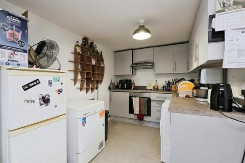 1 bedroom flat for sale, Pevensey Road, Eastbourne
