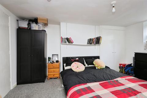 1 bedroom flat for sale, Pevensey Road, Eastbourne