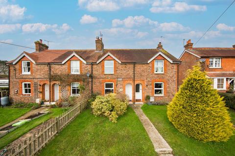 undefined, MAYNARDS GREEN, HEATHFIELD