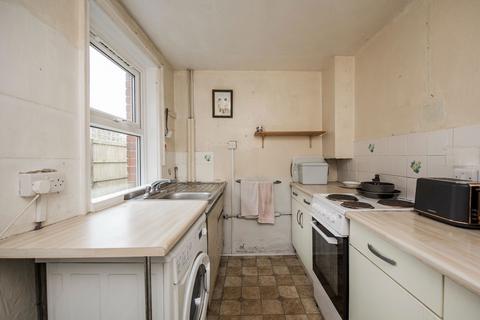 undefined, MAYNARDS GREEN, HEATHFIELD