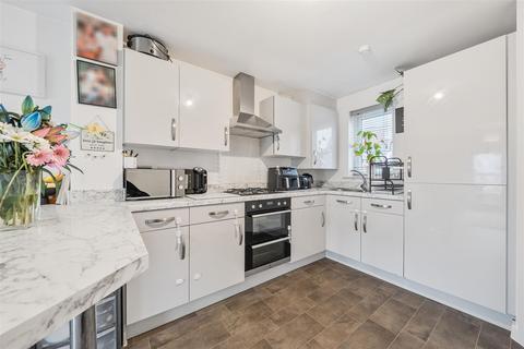 2 bedroom end of terrace house for sale, Drake Avenue, Ivybridge PL21
