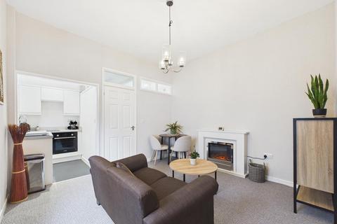 1 bedroom apartment for sale, Percy Park, Tynemouth