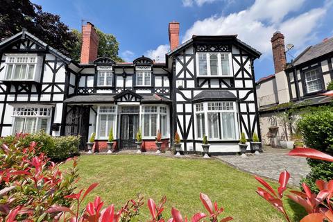 Gateacre Brow, Liverpool, L25