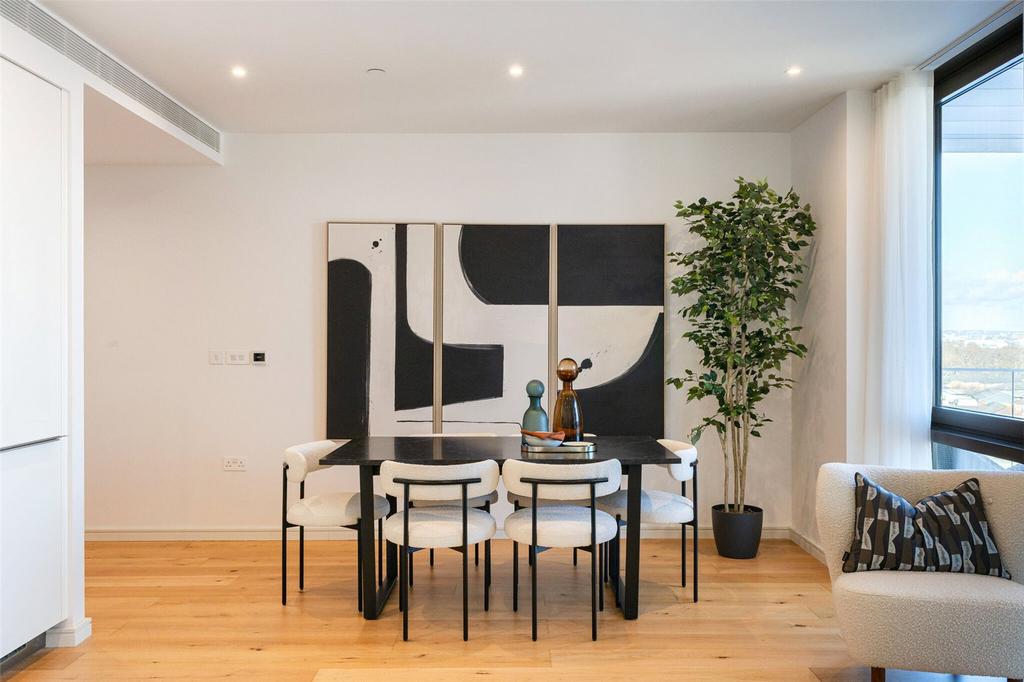 Living/Kitchen