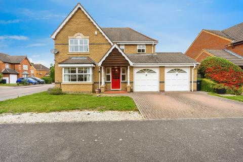 4 bedroom detached house for sale, Eagle Gardens, Bedford