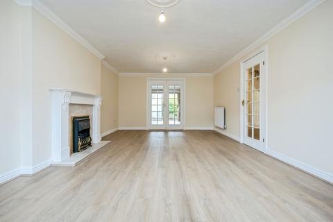 4 bedroom detached house for sale, Eagle Gardens, Bedford