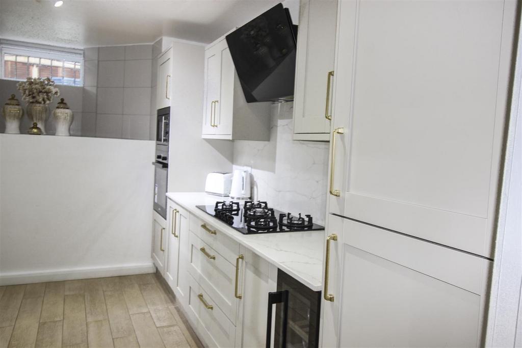 Utility Room/ Kitchen