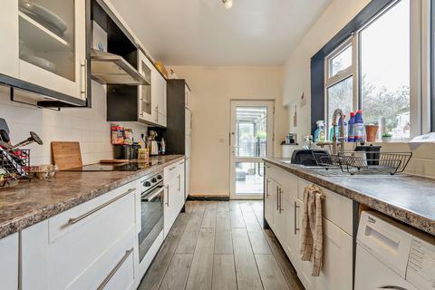 3 bedroom semi-detached house for sale, Southwell Road East, Mansfield NG21