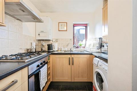 2 bedroom apartment for sale, Shakespeare Road, Bedford