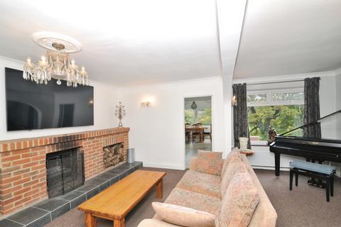 5 bedroom terraced house for sale, Woodland Way, Crowhurst, Battle