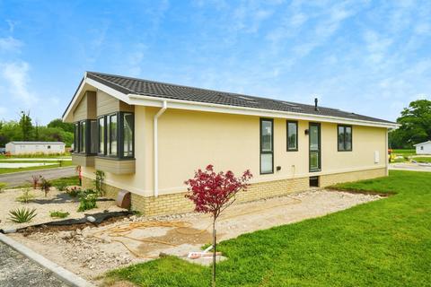 undefined, Heathfield, Bletchingdon, Kidlington