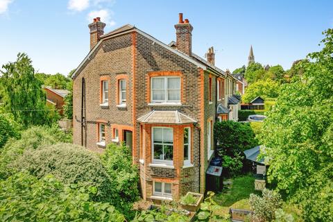 2 bedroom semi-detached house for sale, Woodlands Road, Redhill