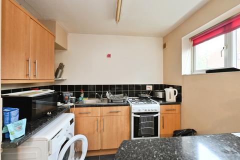 1 bedroom ground floor flat for sale, Cranleigh Close, Cheshunt, Waltham Cross