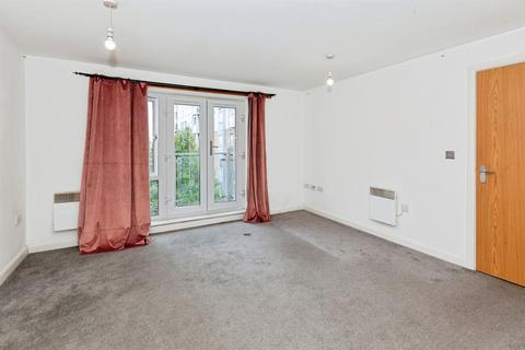 2 bedroom flat for sale, Mill Street, Slough