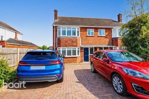 4 bedroom semi-detached house for sale, Mount Road, Rochester