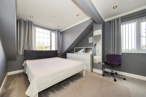 6 bedroom detached house for sale, Parkfield Road, Parkfield/ Goldthorn, Wolverhampton