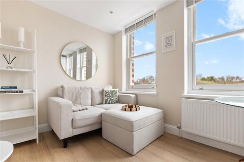 2 bedroom apartment for sale, Chivalry Road, London, SW11
