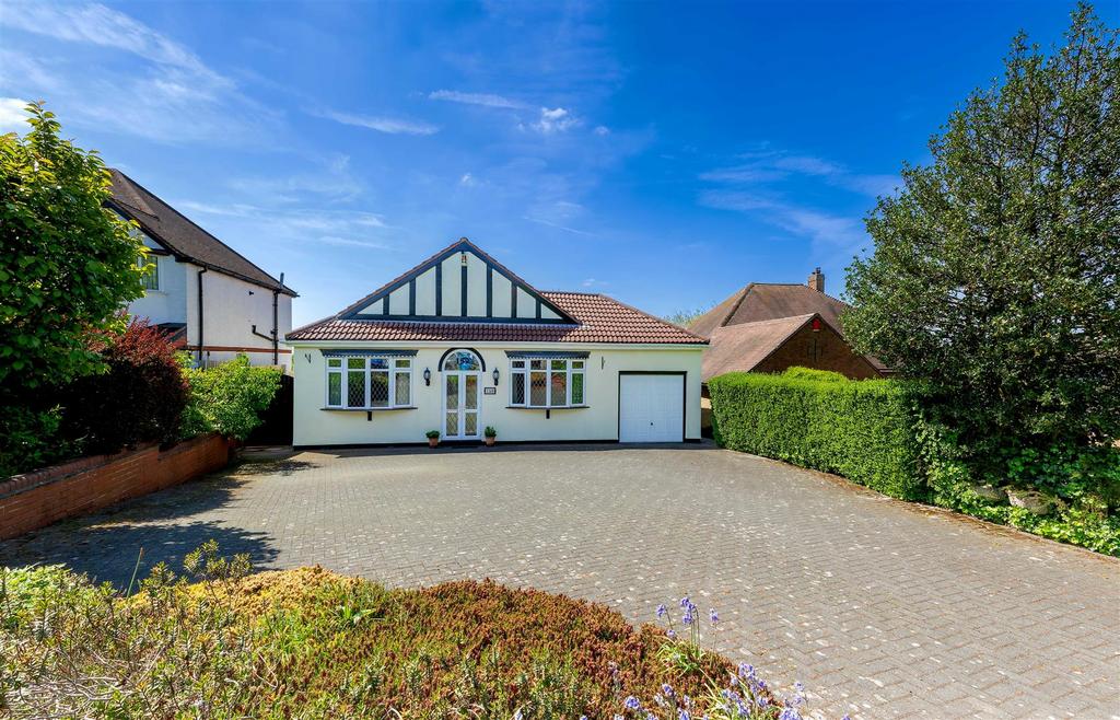 Front of house 1 .2 SAPL3982-20250506-Dx O Deep PRIM