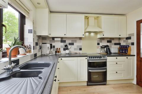 4 bedroom link detached house for sale, Trueman Place, Oldbrook, MILTON KEYNES