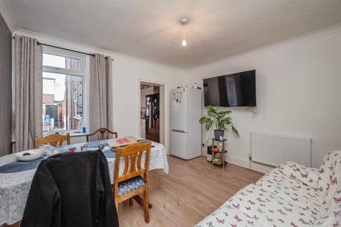 3 bedroom terraced house for sale, Palgrave Road, Great Yarmouth