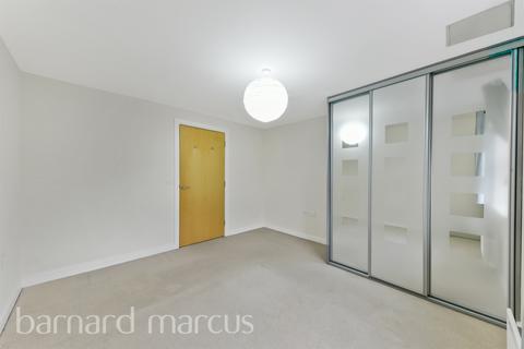 1 bedroom flat for sale, Green Lane, Morden