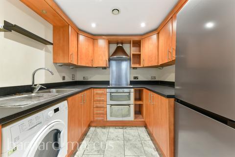 1 bedroom flat for sale, Green Lane, Morden