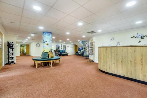 2 bedroom retirement property for sale, Knightwood Mews, Knightwood Park, Chandler's Ford