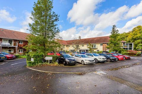 2 bedroom retirement property for sale, Knightwood Mews, Knightwood Park, Chandler's Ford