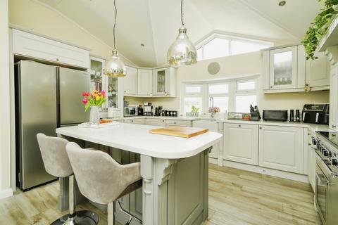 undefined, Heathfield, Bletchingdon, Kidlington