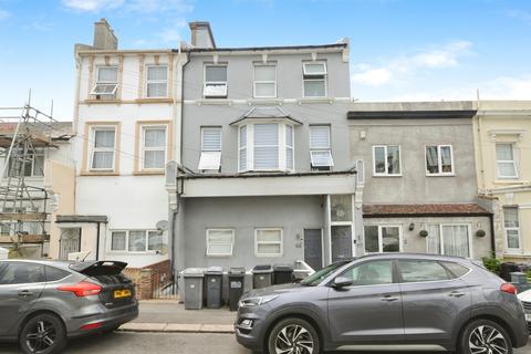 3 bedroom apartment for sale, St. Georges Road, Hastings