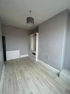 2 bedroom flat for sale, Middle Street Walker Newcastle upon Tyne