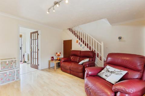 3 bedroom semi-detached house for sale, Primrose Way, Horsford, Norwich