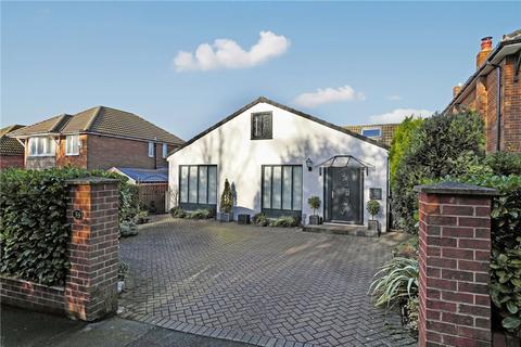 2 bedroom detached bungalow for sale, Pledwick Lane, Wakefield, WF2