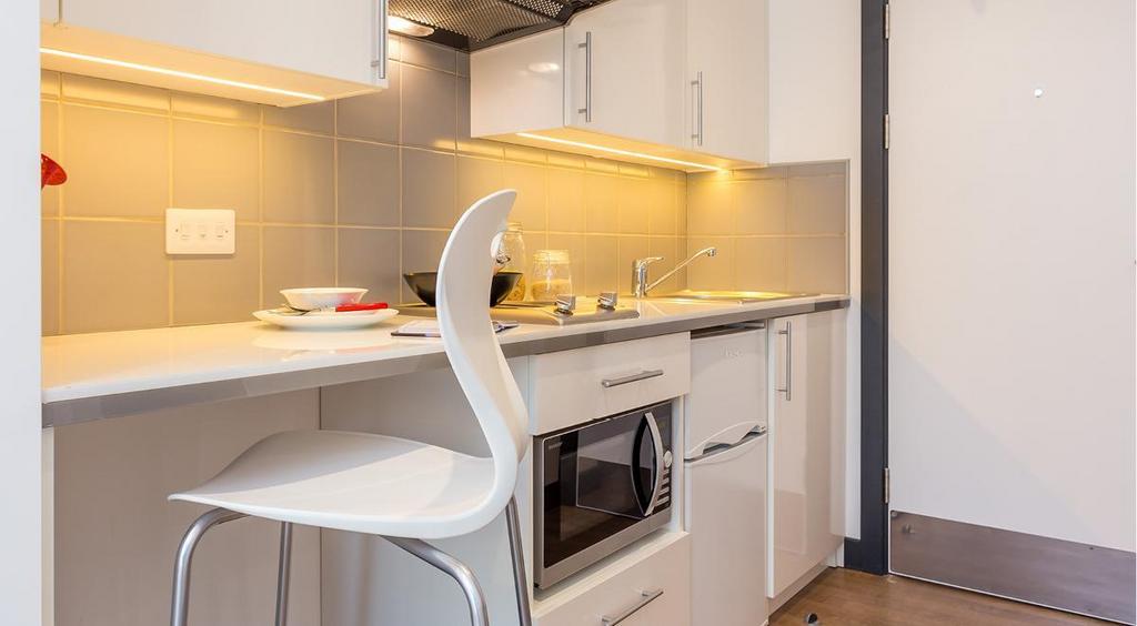 Apartment in Southampton - View 2