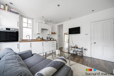 1 bedroom apartment for sale, Newton Street, London