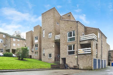 undefined, Frizley Gardens, BRADFORD