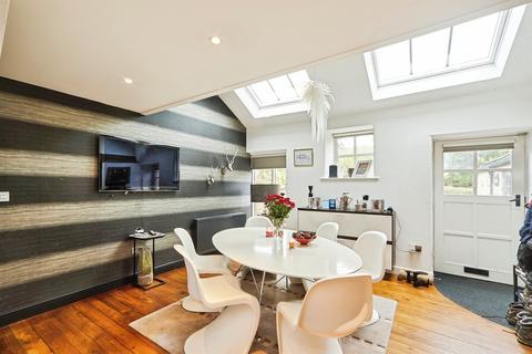undefined, Chapel Lane, Shipley BD17