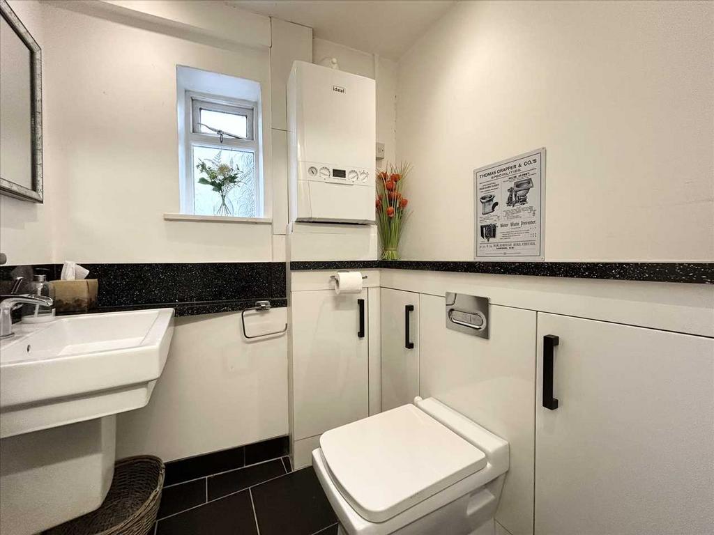 Ground floor wc