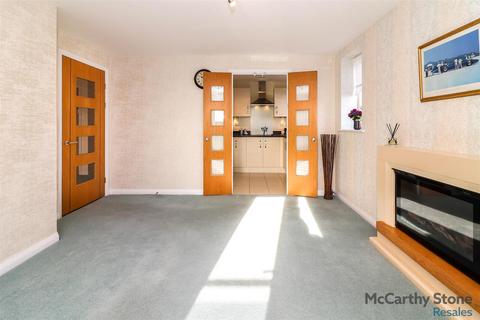 2 bedroom apartment for sale, Charlotte Court, 2A Mill Road, Southport