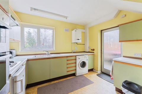 4 bedroom semi-detached house for sale, Broadland Road, Great Sutton, Ellesmere Port