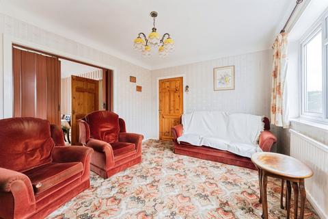 4 bedroom semi-detached house for sale, Broadland Road, Great Sutton, Ellesmere Port