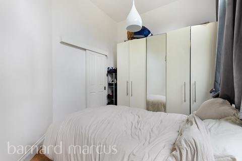 undefined, Wandsworth Road, London
