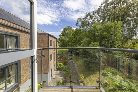 1 bedroom retirement property for sale, London Road, Guildford GU1