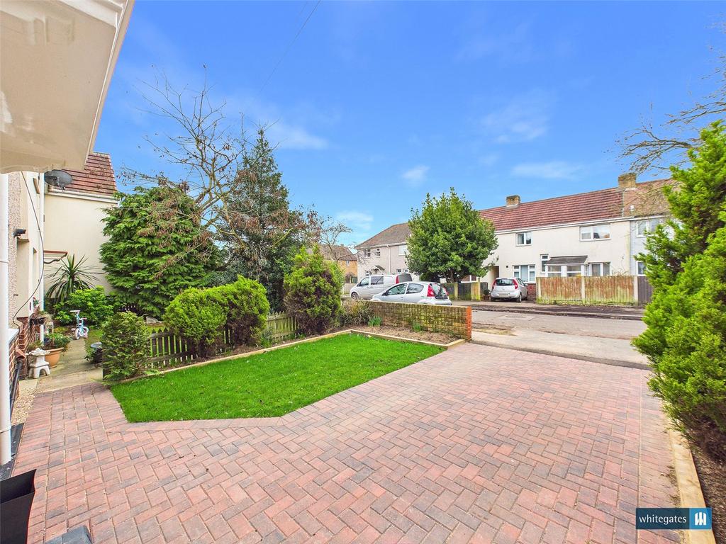 Front Garden/Drive