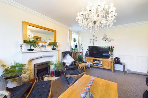 4 bedroom bungalow for sale, Kirton Lane, Thorne, Doncaster, South Yorkshire, DN8